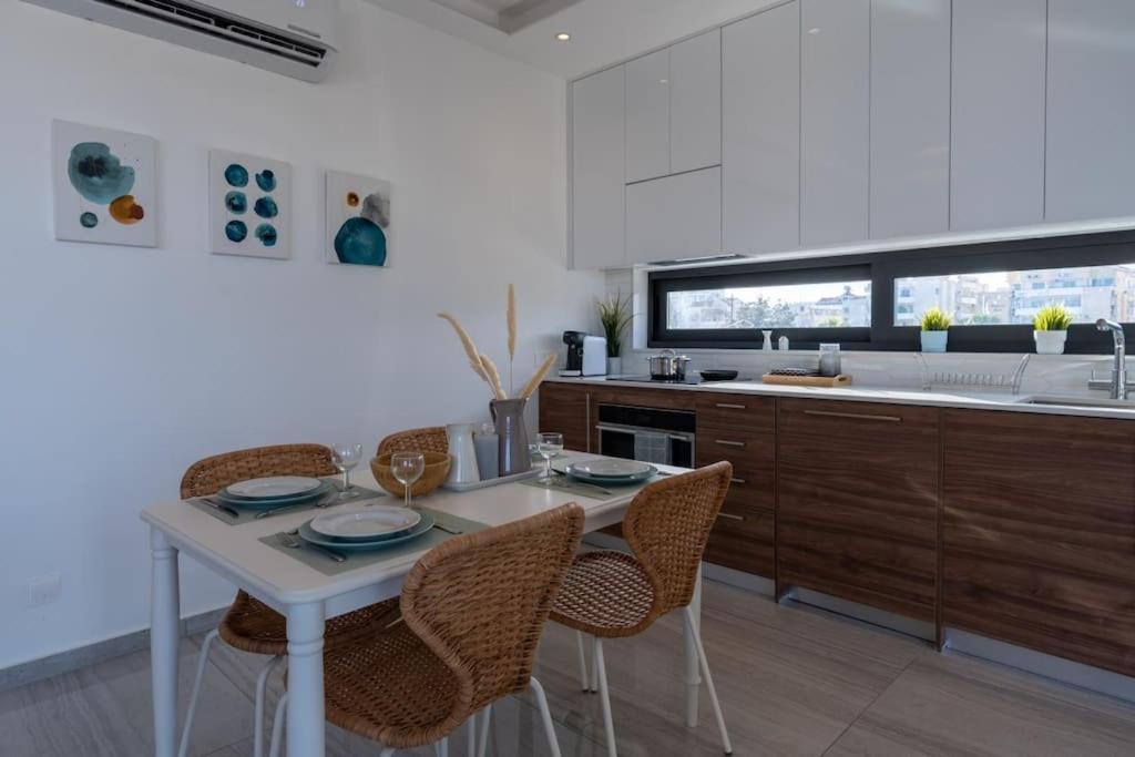 Thalassa 2-Bedroom Apartment In Larnaca Zewnętrze zdjęcie