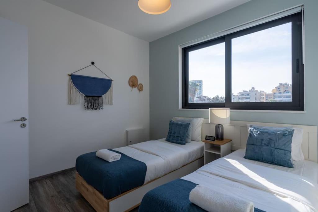 Thalassa 2-Bedroom Apartment In Larnaca Zewnętrze zdjęcie